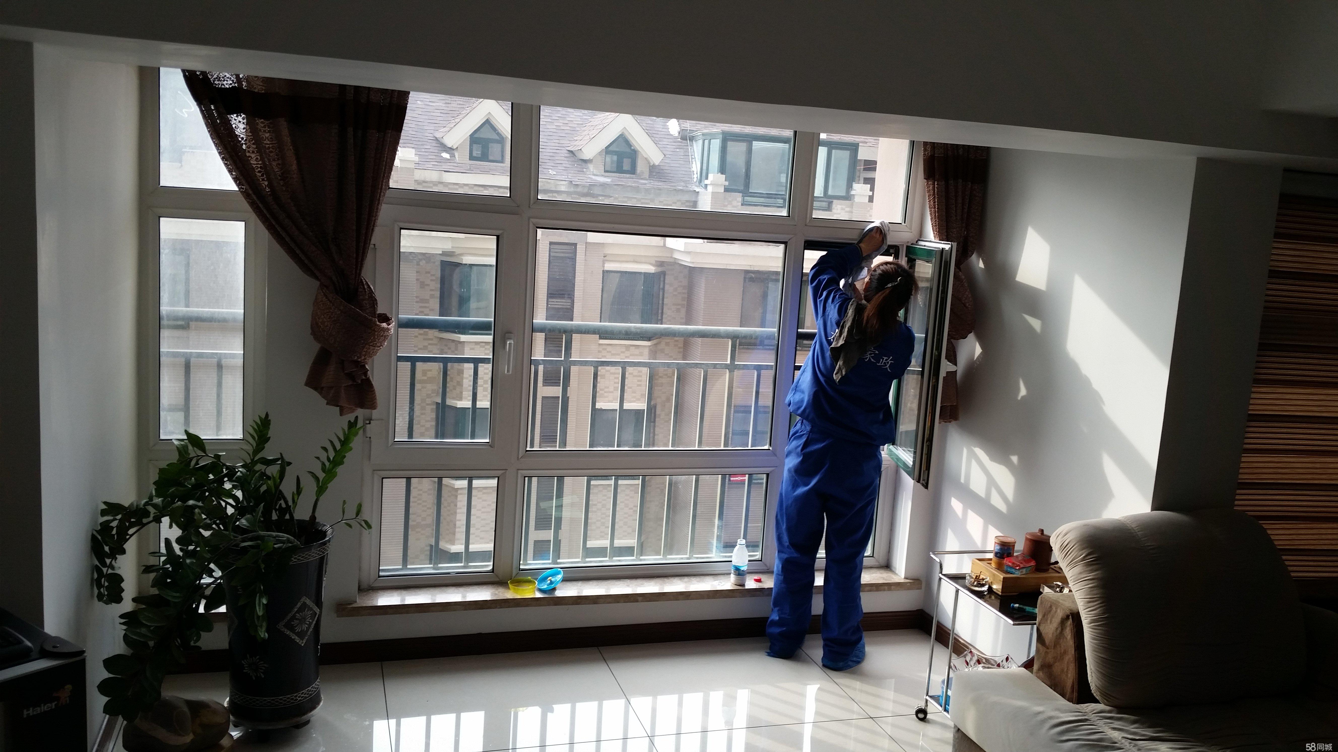 大慶保潔公司服務(wù)全面解析 價格與服務(wù)項目一覽